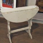 85 5086 DROP-LEAF TABLE